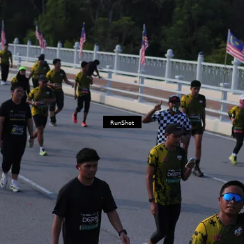 Runner Photo 7128439