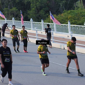 Runner Photo 7128470