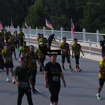 Runner Photo 7128474