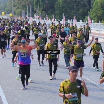 Runner Photo 7128488