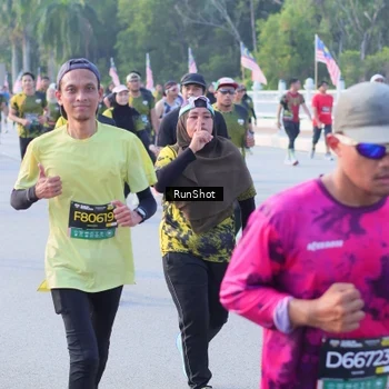 Runner Photo 7128489