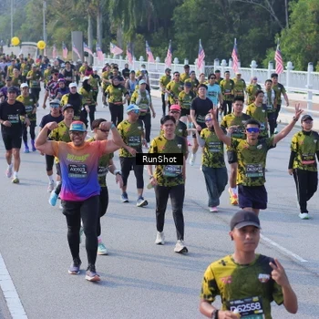 Runner Photo 7128491
