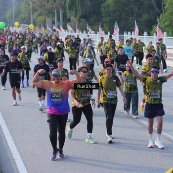 Runner Photo 7128495