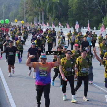 Runner Photo 7128507