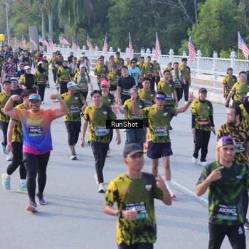 Runner Photo 7128508