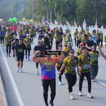 Runner Photo 7128512