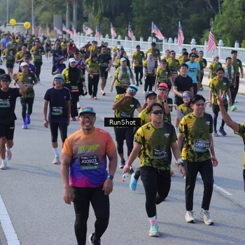 Runner Photo 7128516
