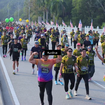 Runner Photo 7128524