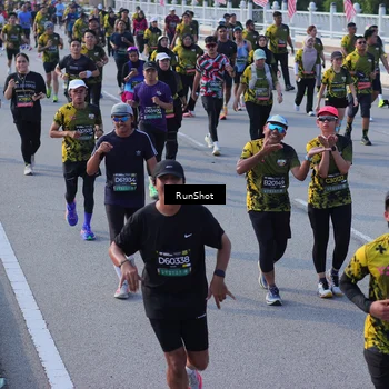 Runner Photo 7128546