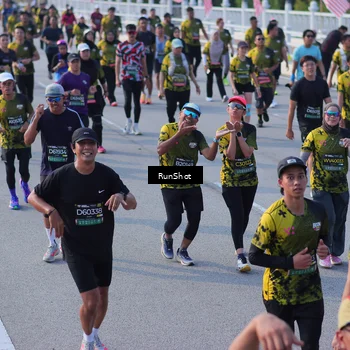 Runner Photo 7128548