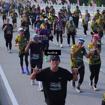 Runner Photo 7128551
