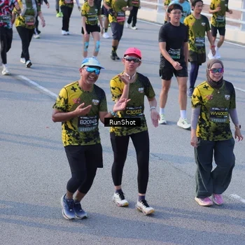 Runner Photo 7128575