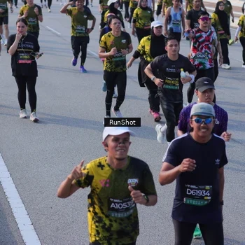 Runner Photo 7128593