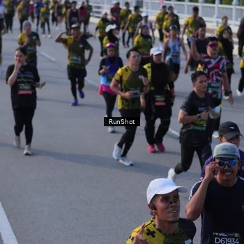 Runner Photo 7128595