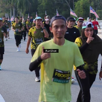 Runner Photo 7128599