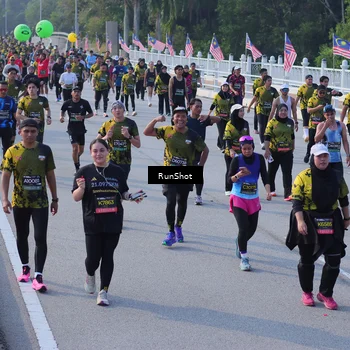 Runner Photo 7128610