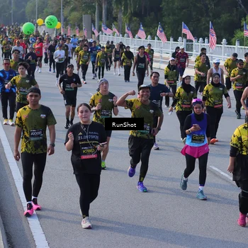 Runner Photo 7128616