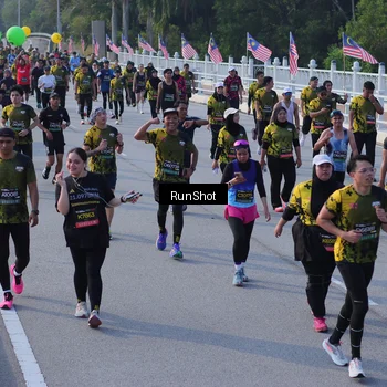 Runner Photo 7128629