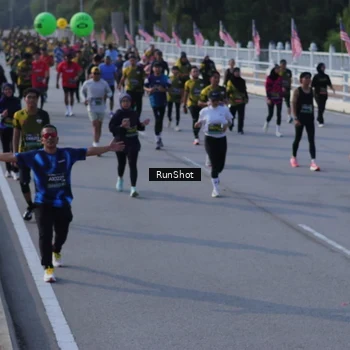 Runner Photo 7128655