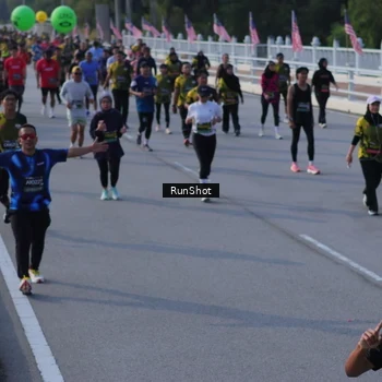 Runner Photo 7128656
