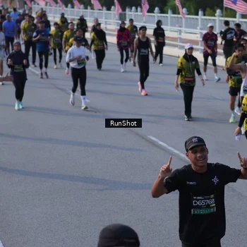 Runner Photo 7128658