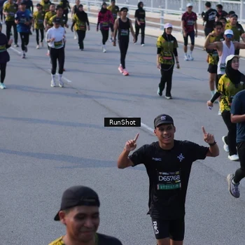 Runner Photo 7128659