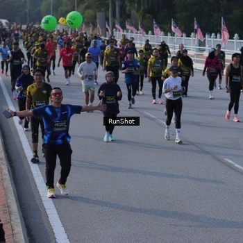Runner Photo 7128665