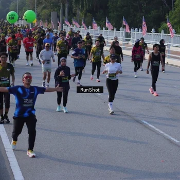 Runner Photo 7128672
