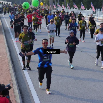 Runner Photo 7128693