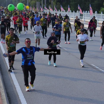 Runner Photo 7128694