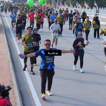 Runner Photo 7128701