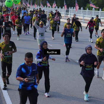 Runner Photo 7128713