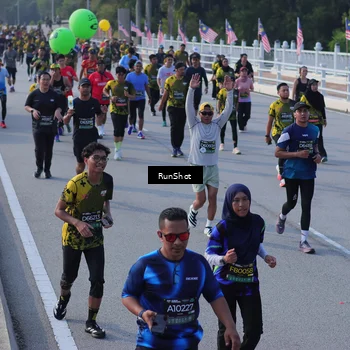 Runner Photo 7128715