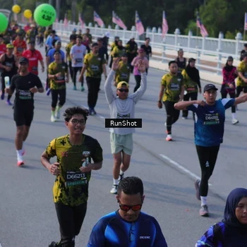 Runner Photo 7128740