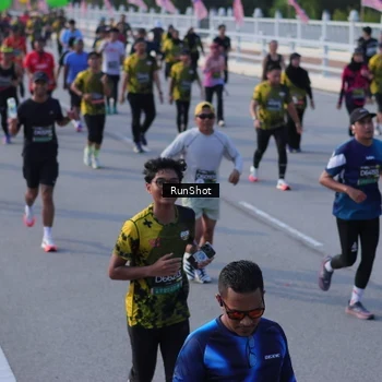 Runner Photo 7128741
