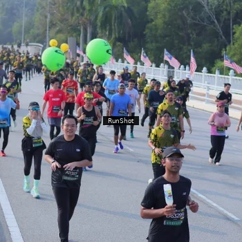 Runner Photo 7128749