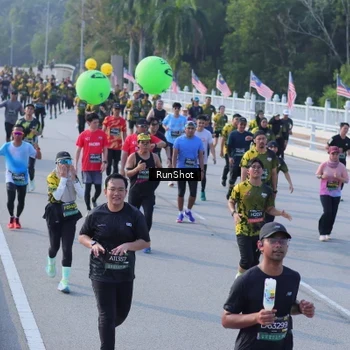 Runner Photo 7128750