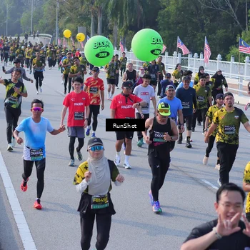 Runner Photo 7128790