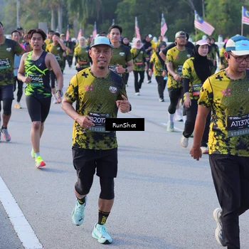 Runner Photo 7128791
