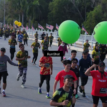 Runner Photo 7128828