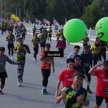 Runner Photo 7128836