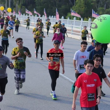 Runner Photo 7128841