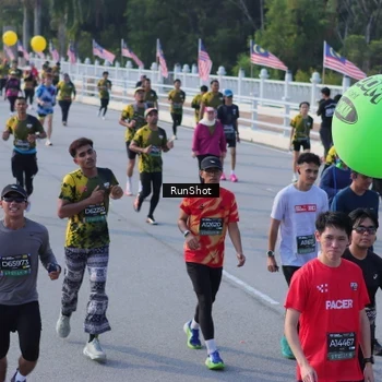 Runner Photo 7128842