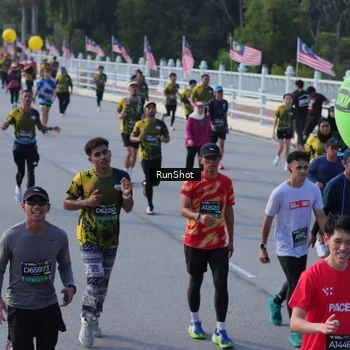 Runner Photo 7128844
