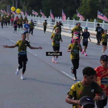 Runner Photo 7128853