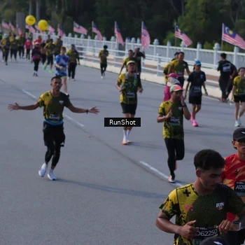 Runner Photo 7128854