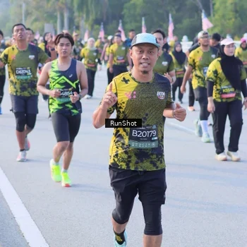 Runner Photo 7128856