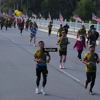 Runner Photo 7128874
