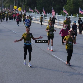 Runner Photo 7128880