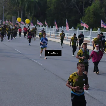Runner Photo 7128887